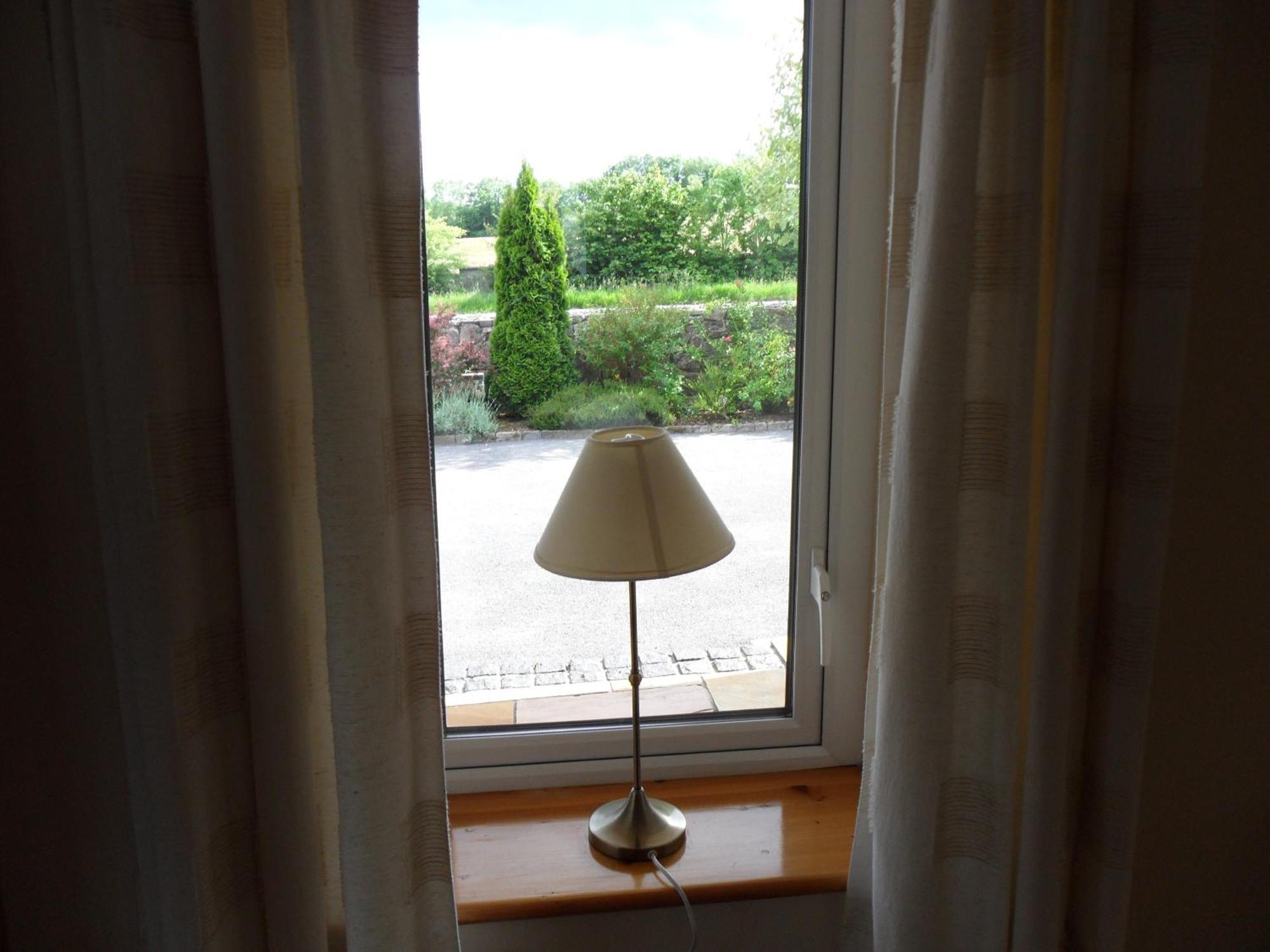 Forest Park House B&B Boyle Eksteriør billede